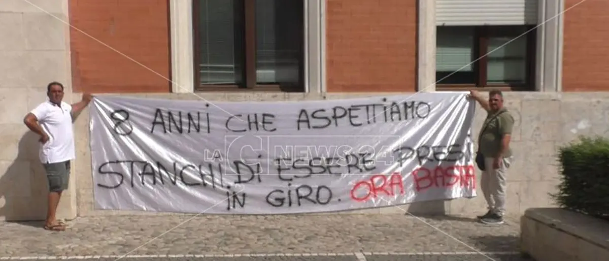 Crotone, pescatori ancora senza indennizzi Eni: la discussione arriva in Consiglio comunale