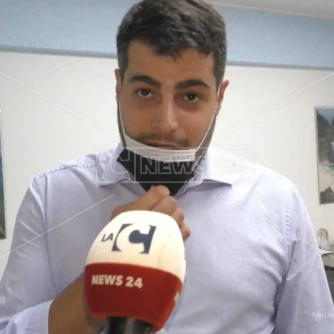 False fatture e frode fiscale, la Procura di Vibo chiede il processo per il deputato Riccardo Tucci (M5s)