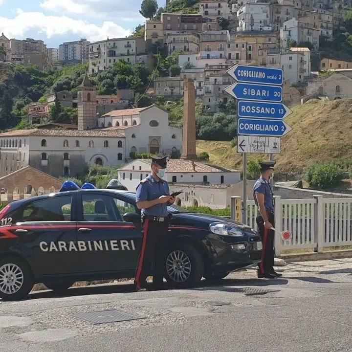 Corigliano Rossano, ubriaco aggredisce operatori del 118 e carabinieri: arrestato