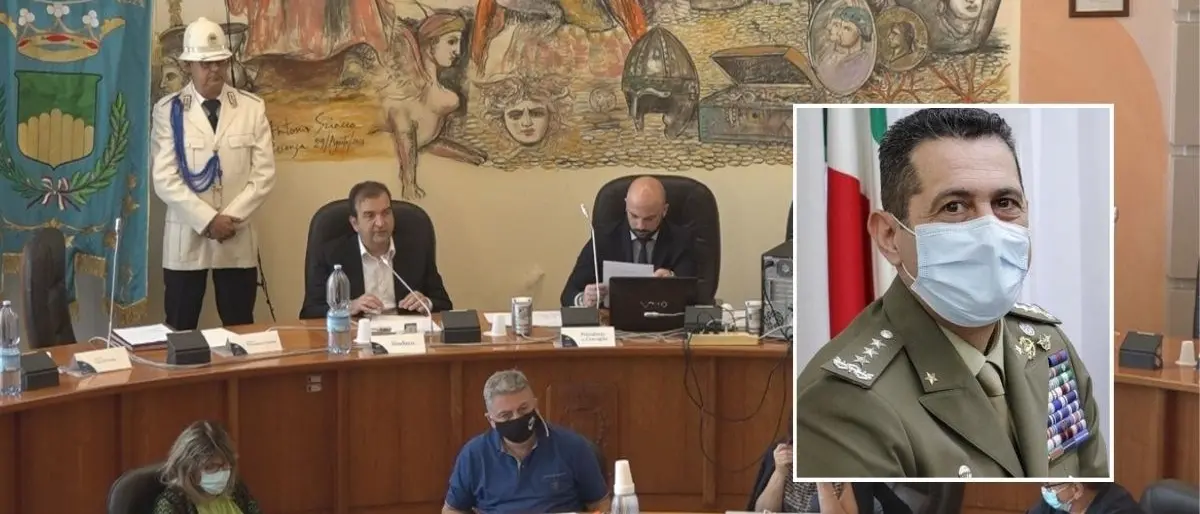 Cosenza, conferita la cittadinanza onoraria al generale Francesco Figliuolo