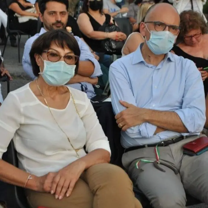Regionali, Bruni insieme a Letta a Napoli: «Uniti invertiremo la rotta del declino»