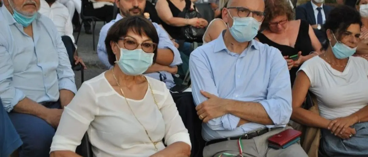 Regionali, Bruni insieme a Letta a Napoli: «Uniti invertiremo la rotta del declino»