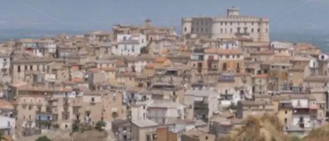 Corigliano Rossano, arrestate 2 persone per l’aggressione al fratello del pentito Acri