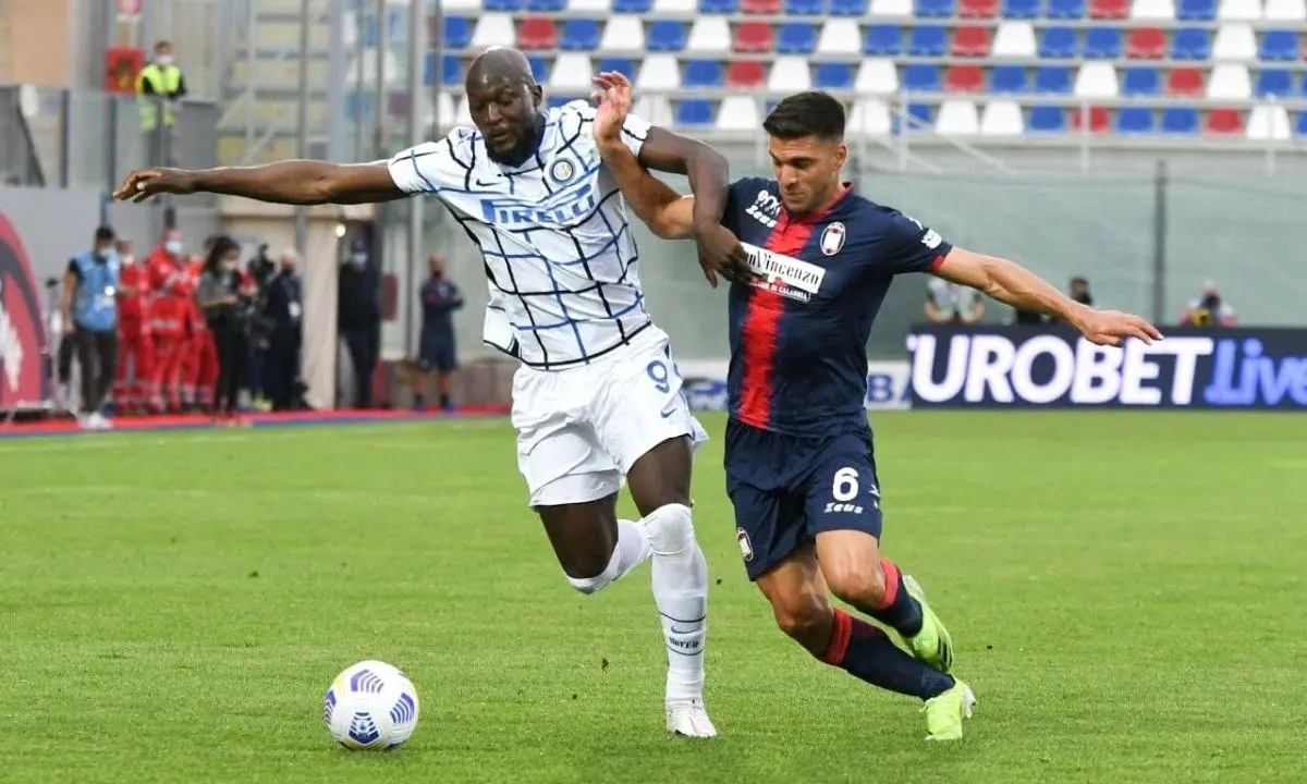 Calcio d’estate, continua la preparazione del Crotone: oggi pomeriggio test contro l’Inter