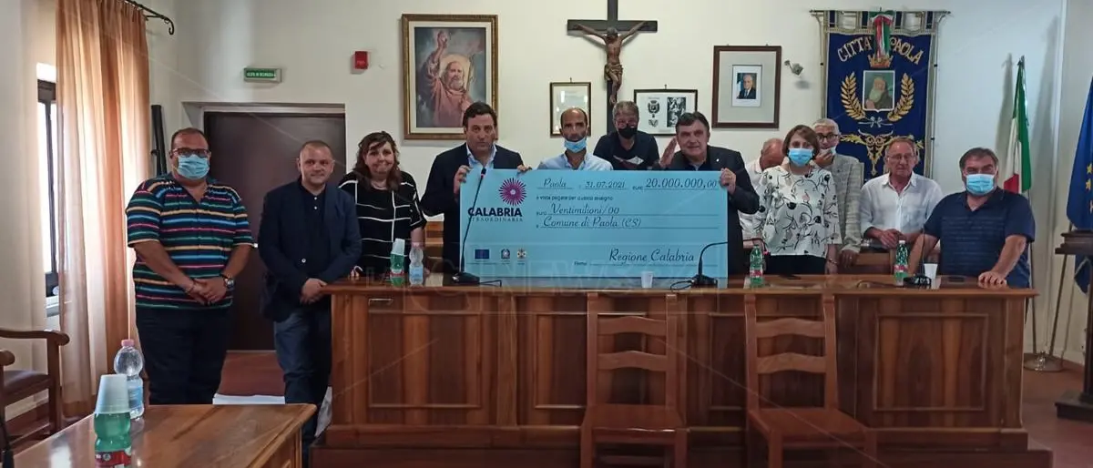 «La città di Paola avrà il suo porto, pronti 20 milioni di euro»: l’annuncio dell’assessore Orsomarso