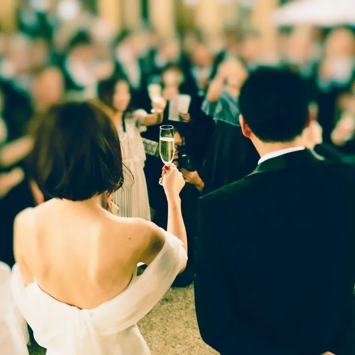Allarme Covid a Reggio Calabria, focolaio dopo un matrimonio: 40 positivi