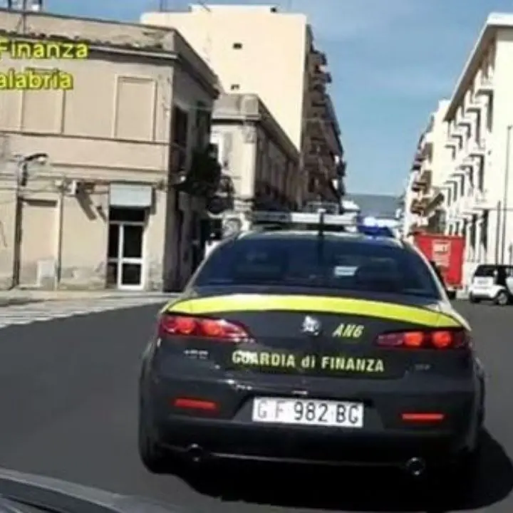 La ‘ndrangheta negli appalti della sanità Reggina: 17 misure cautelari e sequestri per 12 mln