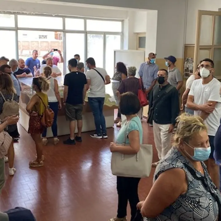 Sant’Anna Hospital, pignoramento da 17 milioni di euro: a Catanzaro la protesta dei dipendenti