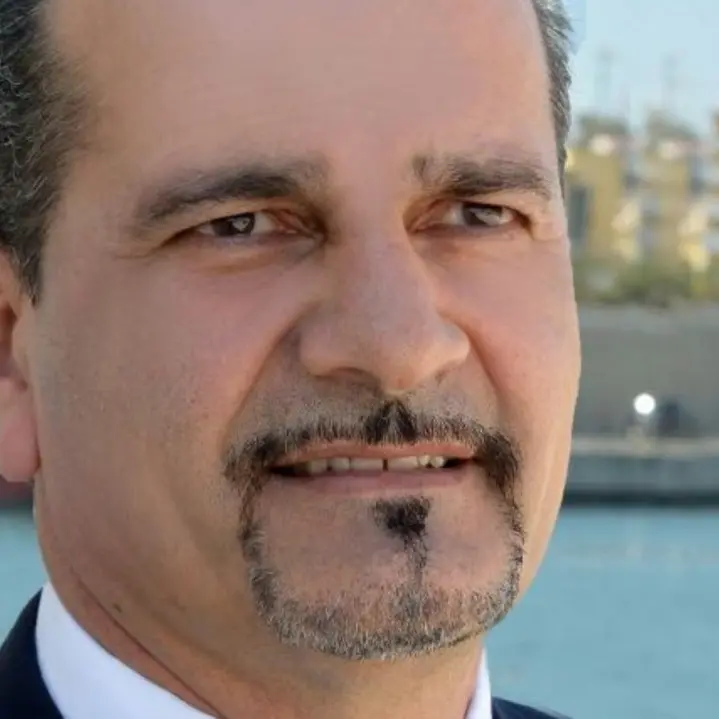 Comune Catanzaro, Mirarchi ad Abramo: «Sei monotematico, pensa anche ad acqua e cimiteri»