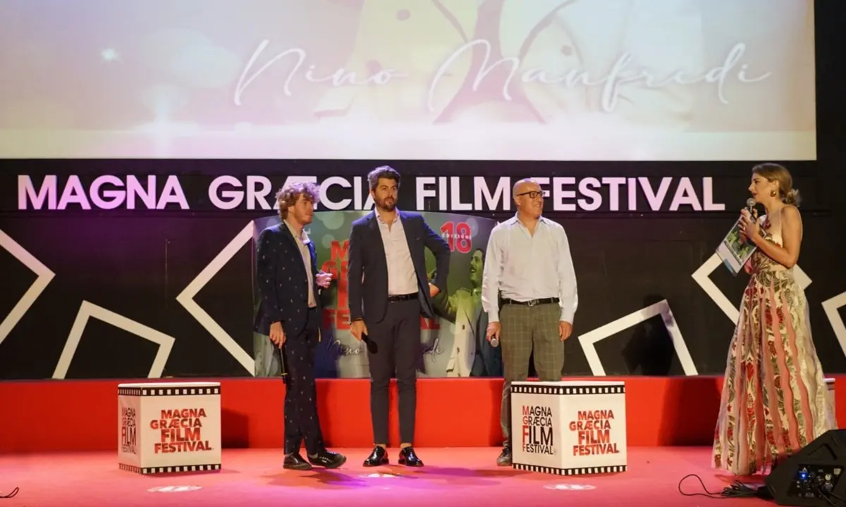 Prosegue con successo il Magna Graecia Film Festival, stasera atteso Bonolis