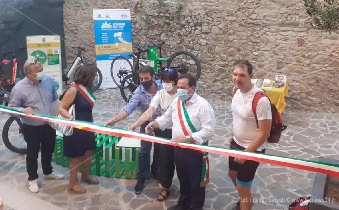 Fa tappa ad Amaroni l’Appennino Bike Tour, la più lunga ciclovia d’Italia