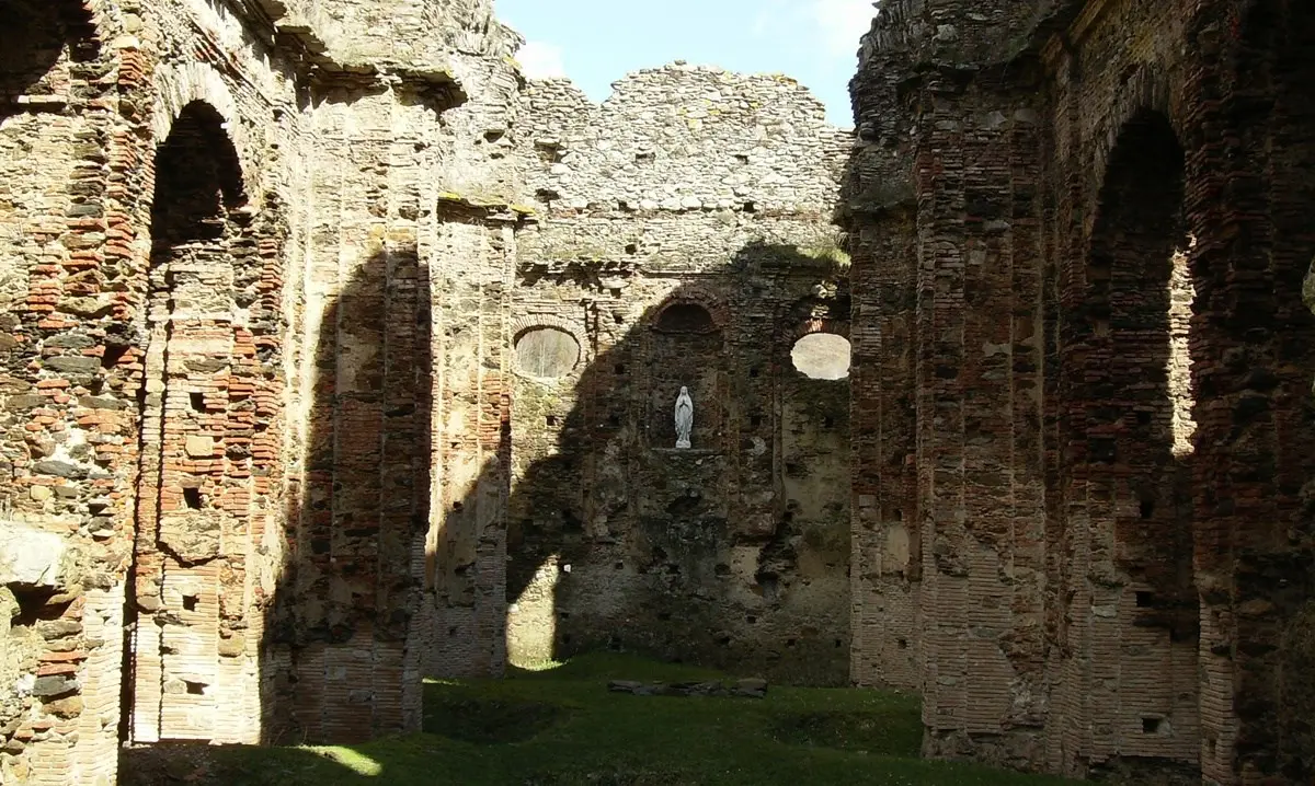 La magia dell’Abbazia di Corazzo, nel cuore della Calabria sulle orme di Gioacchino da Fiore