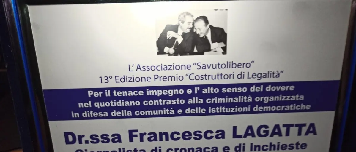 Scigliano, la giornalista di LaC Francesca Lagatta premiata tra i Costruttori di legalità