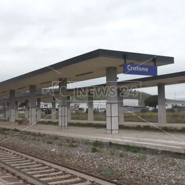 Scappa da comunità dopo lo sbarco a Lampedusa, minore rintracciato a Crotone