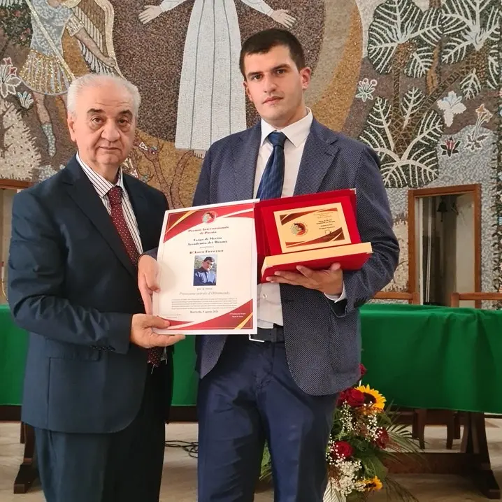 Concorso letterario Dante Alighieri, tra i premiati il lametino Francesco D’Amico