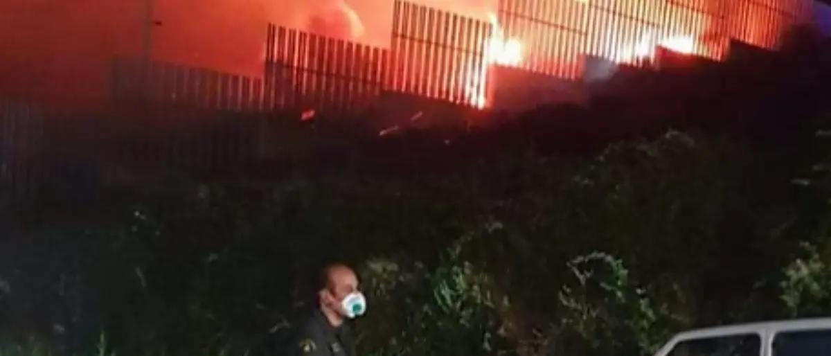 Eroi calabresi contro gli incendi: «Orgogliosa di mio padre pompiere ma quanto è dura non averlo vicino»