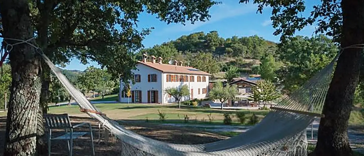 Ferragosto, Coldiretti: «Un italiano su due fuori casa. In 420mila scelgono l’agriturismo»