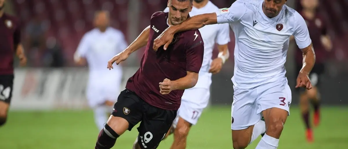 Coppa Italia, la Reggina perde 2-0 a Salerno e saluta la competizione