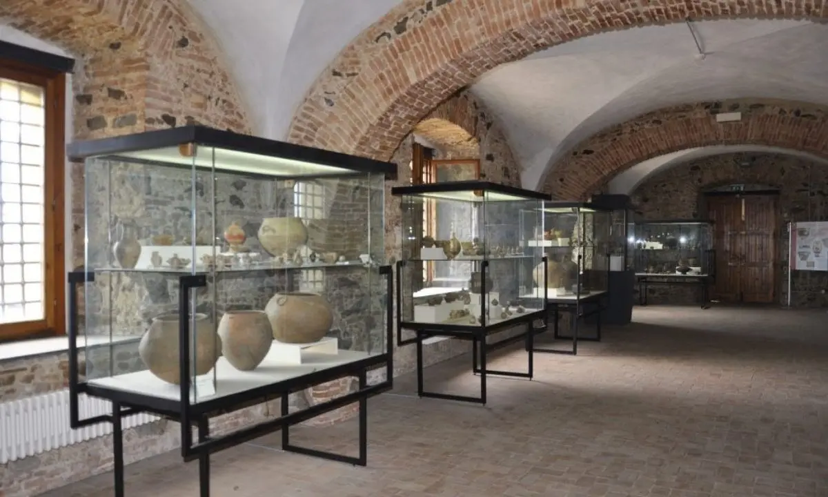 Gioia Tauro, al Museo Mètauros “La Gioja medievale. Johe dal reperto alla città: Economie, traffici, gusti”