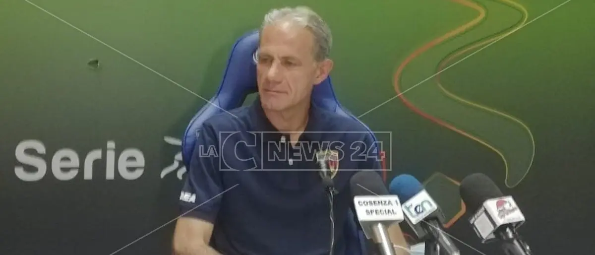 Serie B, il mister del Cosenza Zaffaroni: «Ad Ascoli daremo il massimo». Intanto arriva Caso