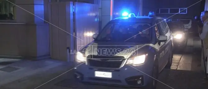 Norme anti-Covid, a Soverato assembramenti in pista da ballo: serata interrotta e locale chiuso