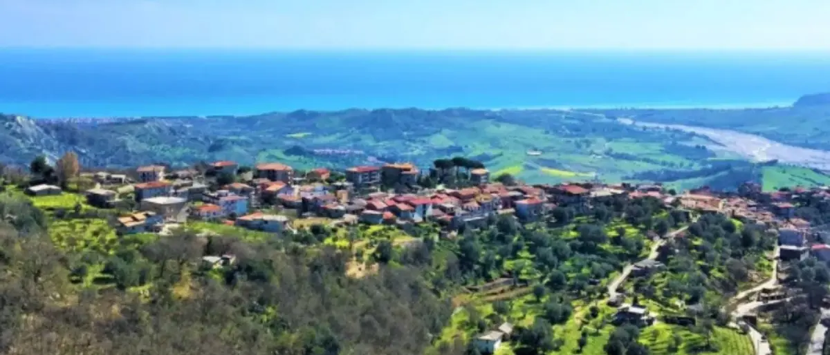 Covid Calabria, Sant’Agata del Bianco zona rossa per troppi contagi