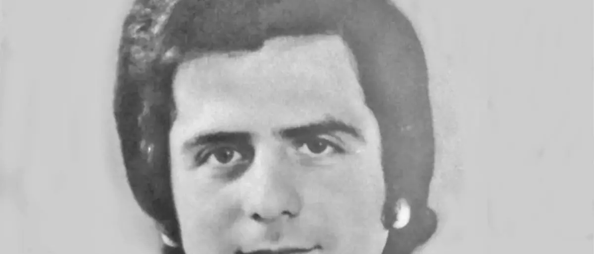 Paola, fu ucciso dalla ‘ndrangheta: ora il Comune ordina lo “sfratto” della scultura in suo ricordo