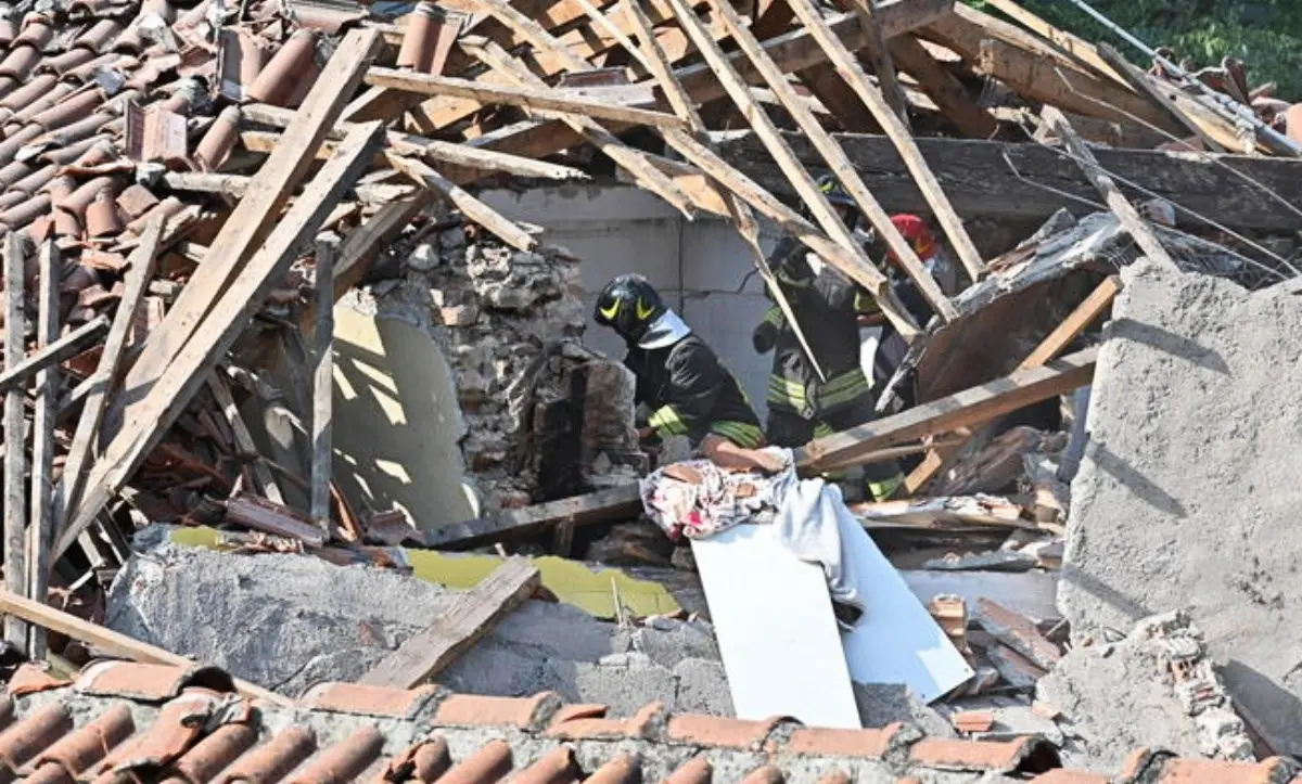 Crolla palazzina a Torino: morto un bimbo di 4 anni, ferite 3 persone