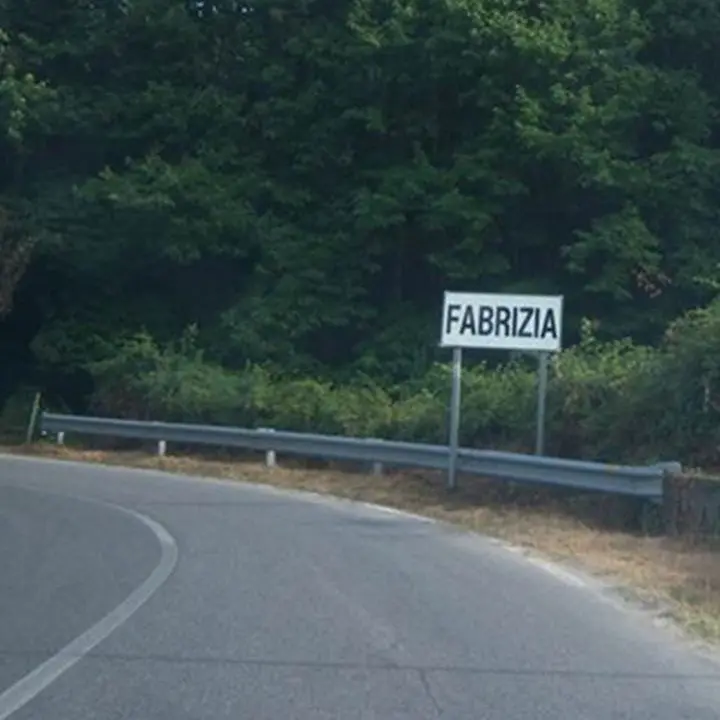 Covid nel Vibonese, a Fabrizia aumentano i contagi: dura ordinanza del sindaco