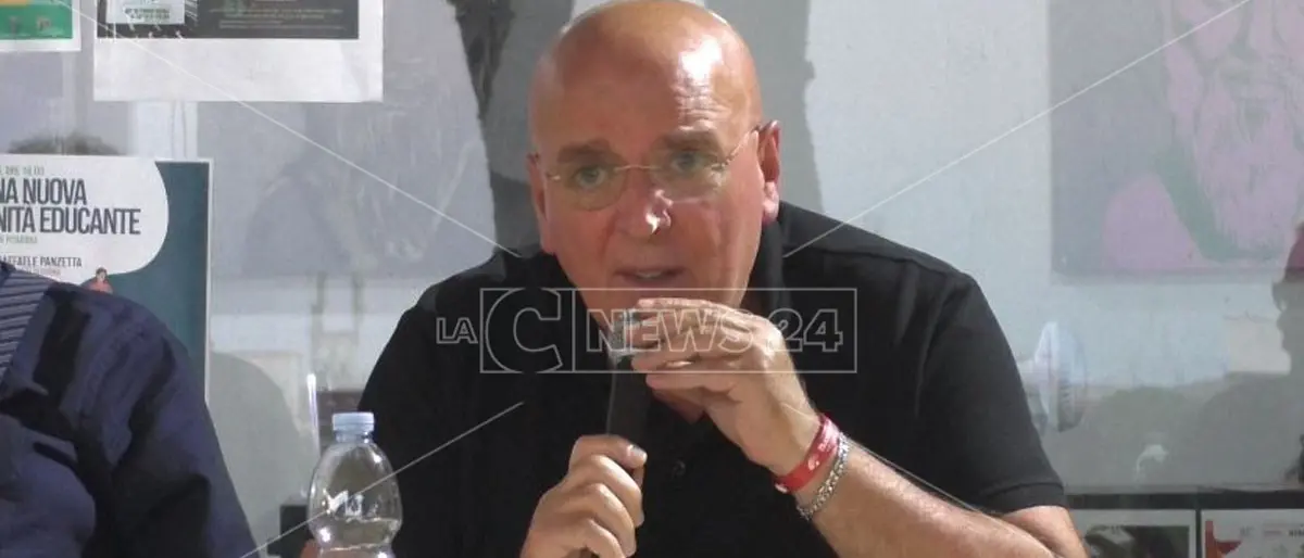 Elezioni Calabria, Oliverio: «Dal Pd solo una caccia al candidato. Io rimango in campo»