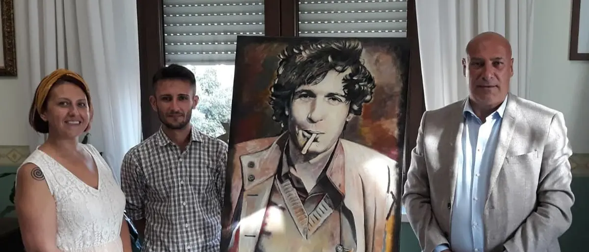 Crotone, un ritratto raffigurante Rino Gaetano donato alla città