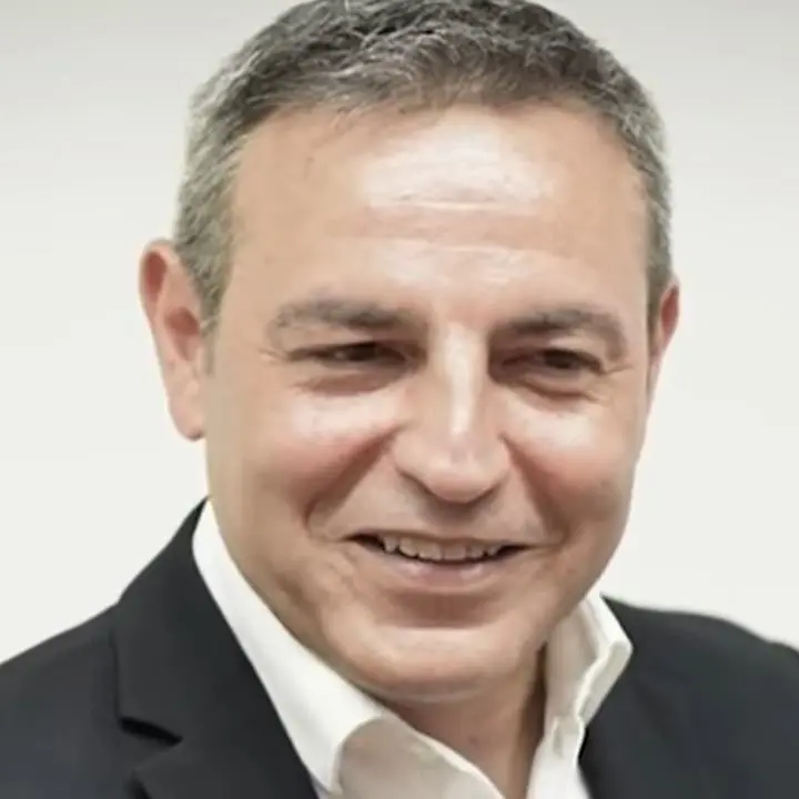 Elezioni Cosenza, Francesco Caruso: «Vi racconto il mio impegno per la città»