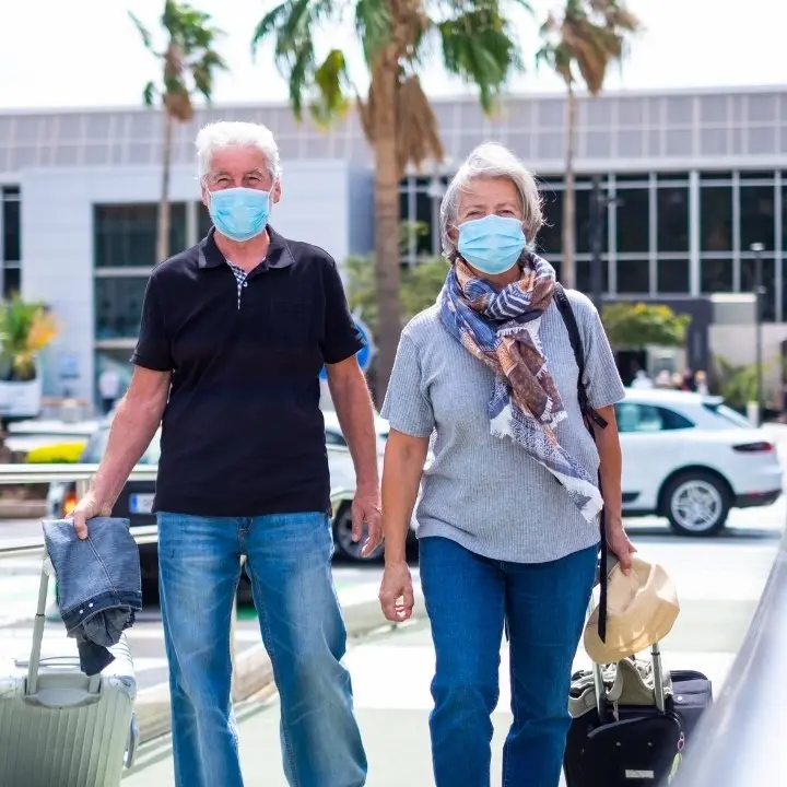 Trasporti, dal green pass obbligatorio ai limiti di capienza: le regole in vigore da oggi