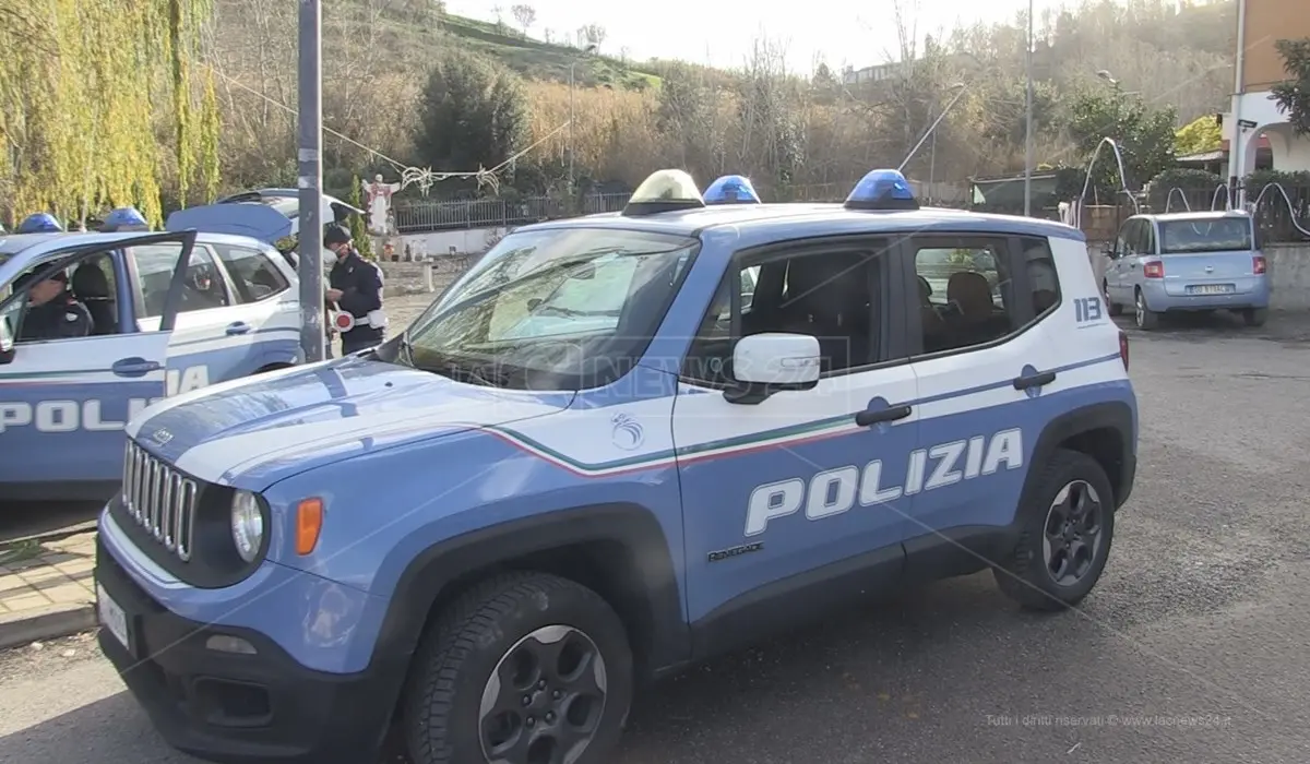 Cosenza, lite finisce a colpi di pistola: ferito un 33enne nella zona di Lungo Crati