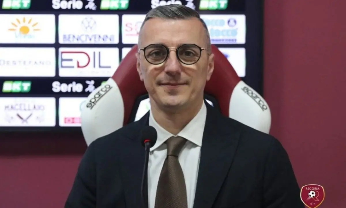 Reggina, il Dg Giuseppe Mangiarano verso i saluti: si discute sulla risoluzione contrattuale