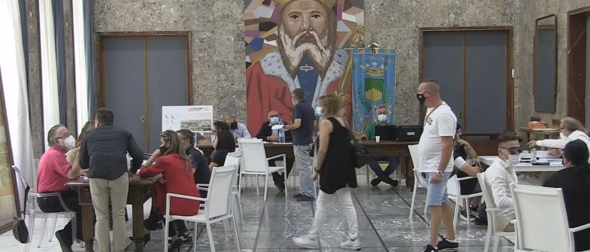 Elezioni a Cosenza, otto candidati a sindaco: ecco chi sono