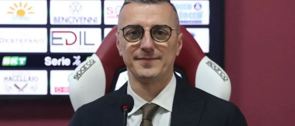 La Reggina saluta il Dg Giuseppe Mangiarano: ecco l’ufficialità del club amaranto
