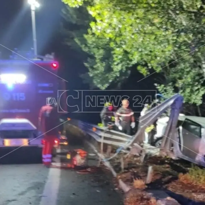 Catanzaro, incidente lungo la statale 280 in direzione Lamezia: un morto e un ferito grave