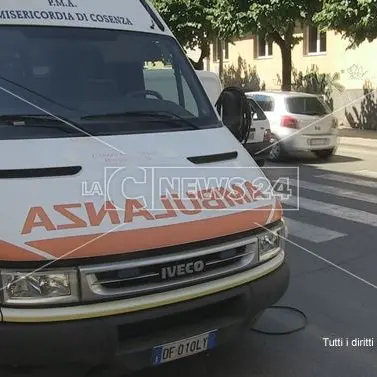 Incidente sulla statale 106 a Corigliano Rossano, un ferito