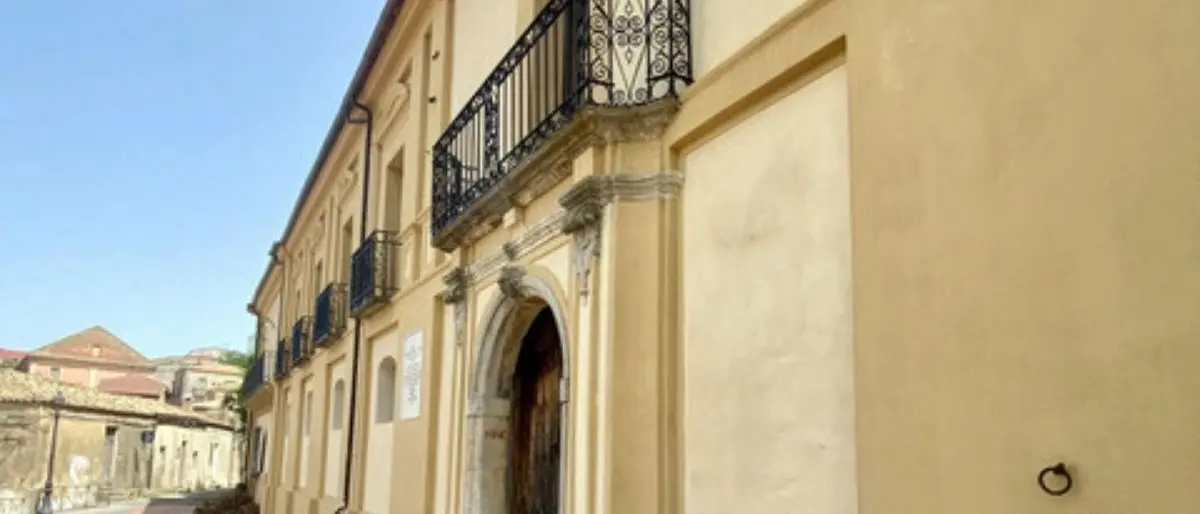 A Palazzo con lo Scrittore, a Curinga l’ultima tappa dell’evento culturale dedicato alla bellezza