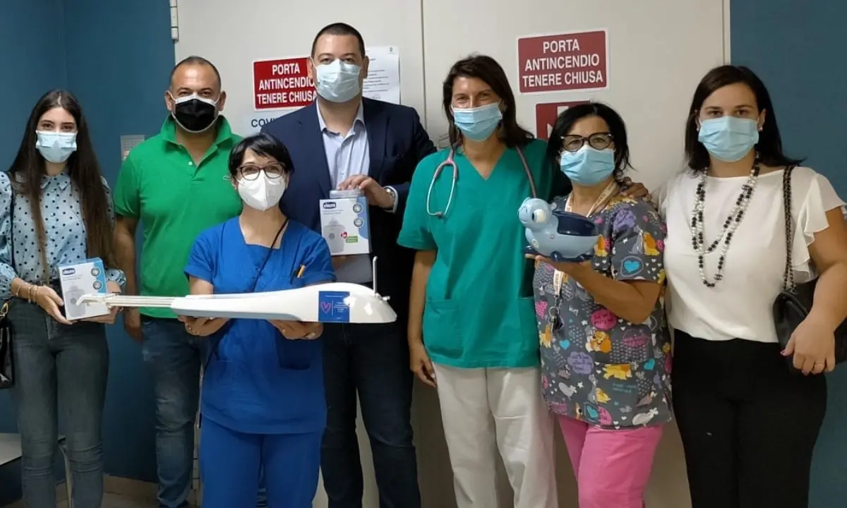 Ospedale di Polistena, l’associazione “Virtus” dona dispositivi sanitari al reparto di pediatria