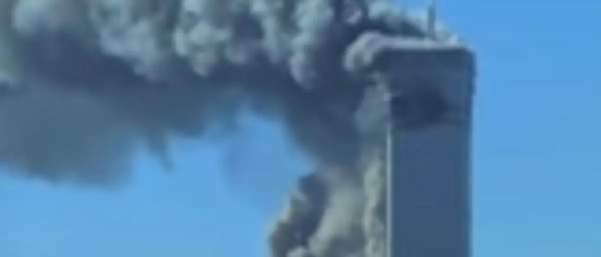 Vent’anni dopo l’11 settembre, l’America si ferma. Biden: «L’unità resta la nostra forza»