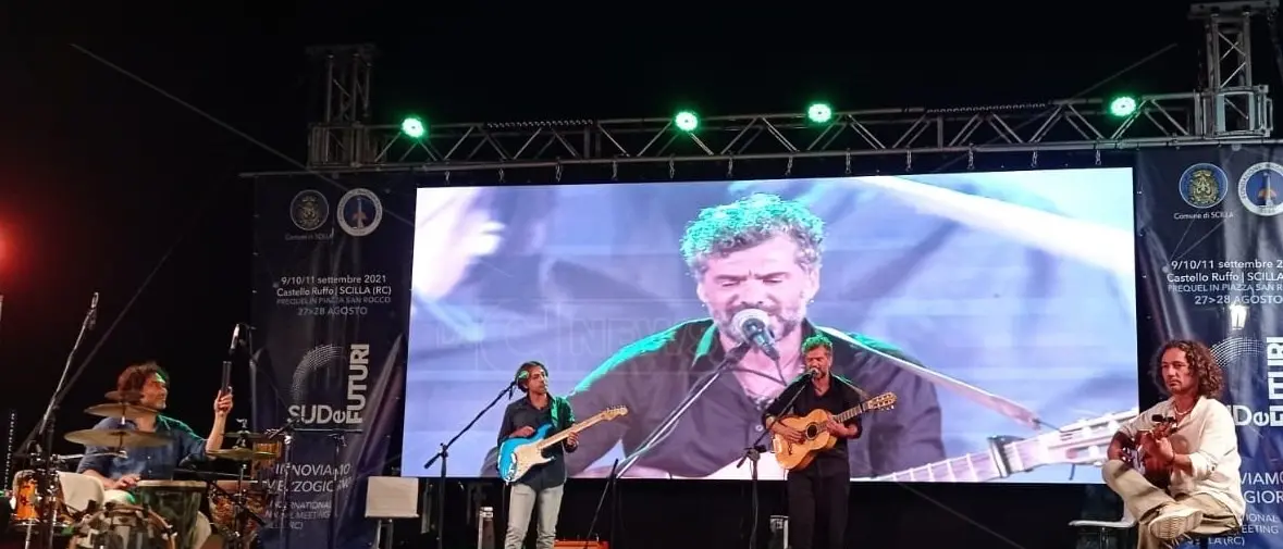 Macagnino Trio chiude la Badolato Summer Theatre, la rassegna degli artisti “sopravvissuti” al Covid