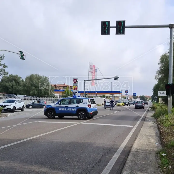Incidente stradale sulla statale 18 a Vibo Valentia: due i feriti