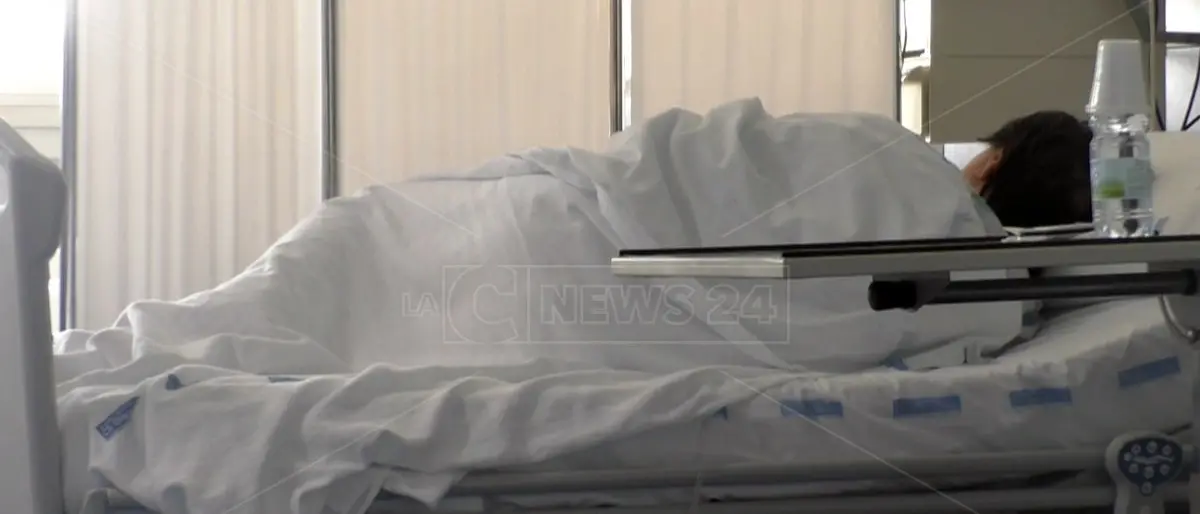 Sanità, Calabria maglia nera per i livelli d’assistenza: bocciata su prevenzione, ospedali e territorio