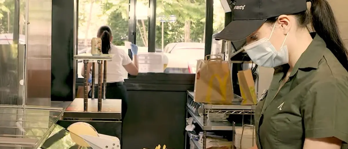 McDonald’s cerca personale per il locale di Gioia Tauro: ecco come partecipare alle selezioni