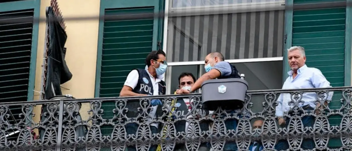 Bimbo morto dopo essere caduto dal balcone, fermato il domestico. É accusato di omicidio