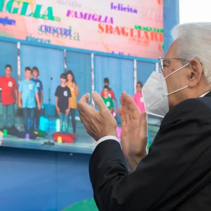 Presidente Mattarella, resti anche per il secondo giorno di scuola in Calabria: quello della verità