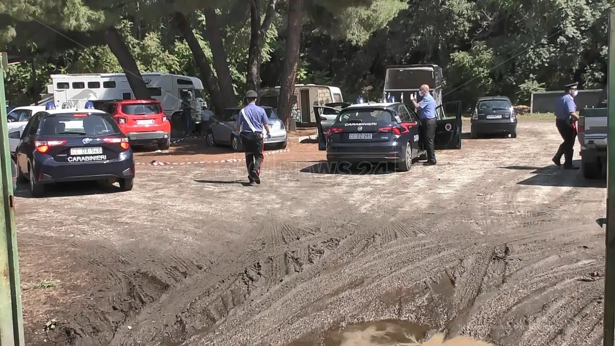 Catanzaro, morto anche il secondo uomo aggredito a colpi di zappa al centro ippico