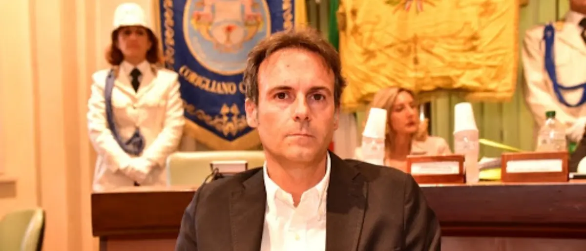 Crisi al comune, “Corigliano Rossano Domani” esce allo scoperto: ecco le accuse al sindaco